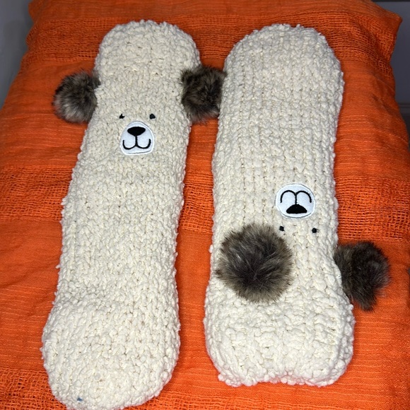 Comfy socks 🧦 - Picture 2 of 4